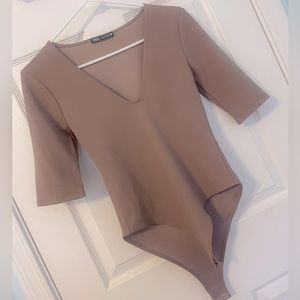 Zara bodysuit. Size small in Mauve.